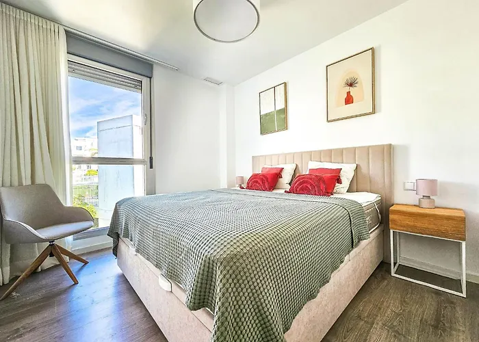 Apartment 2 Bedroom Penthouse In Serenity Collection In Estepona